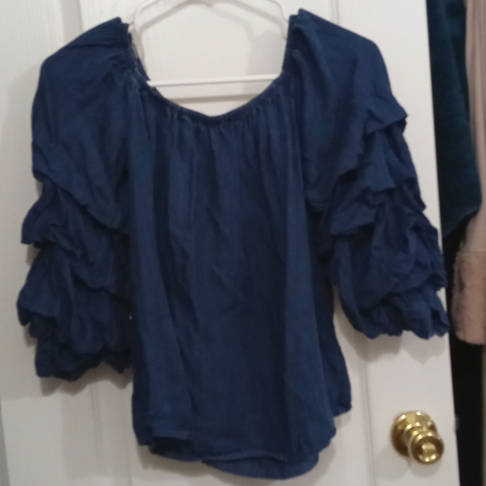 American eagle blouse